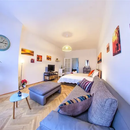 Stepanska 37 * Prag